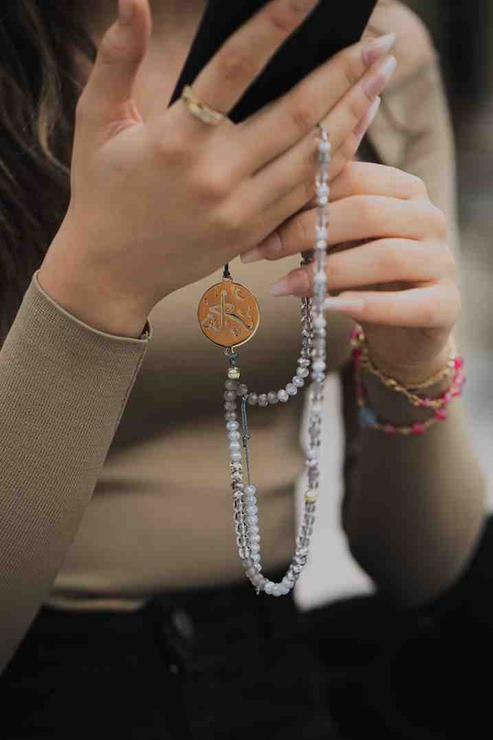 Mobile Chains With Name